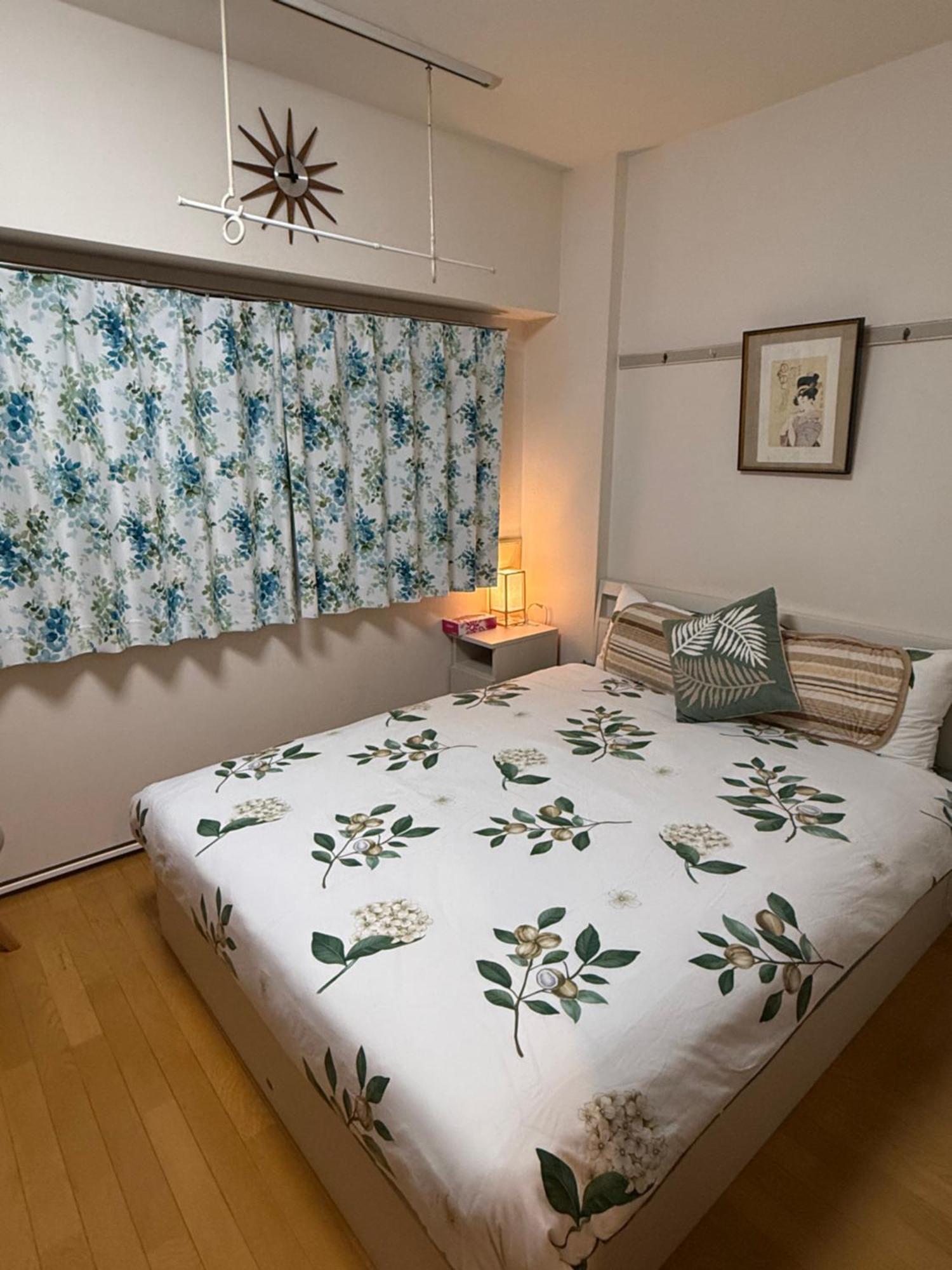 都心の家30 Square Meter King Size Bed With Stepping Rice Präfektur Tokio Exterior foto