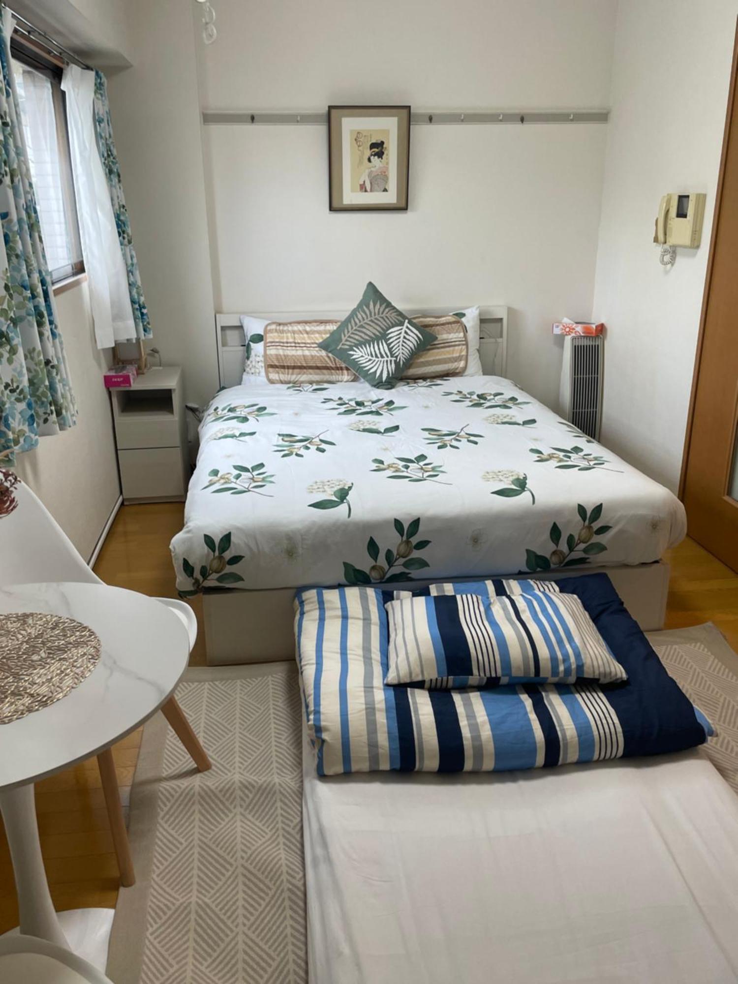 都心の家30 Square Meter King Size Bed With Stepping Rice Präfektur Tokio Exterior foto